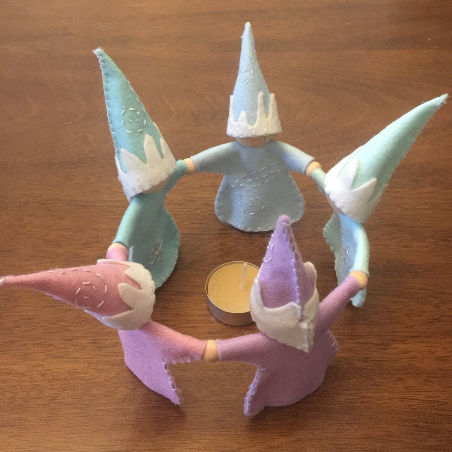 Felt Ring of Gnomes Sewing Tutorial PDF